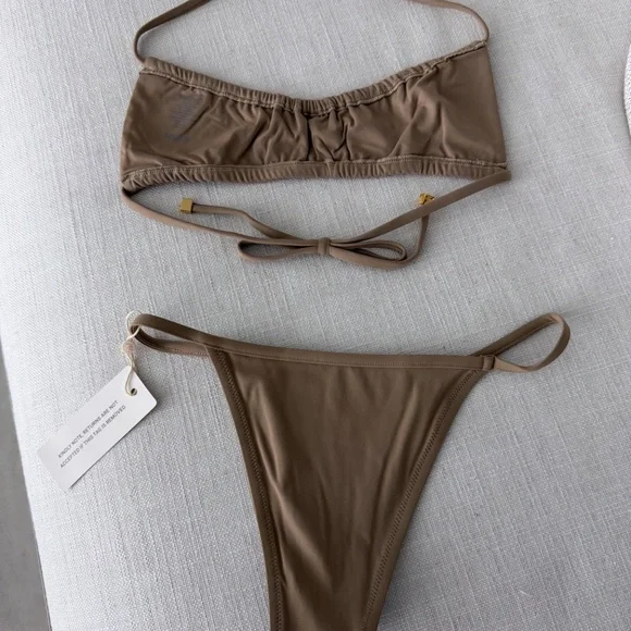 Bikini Set - Picture 3 of 5